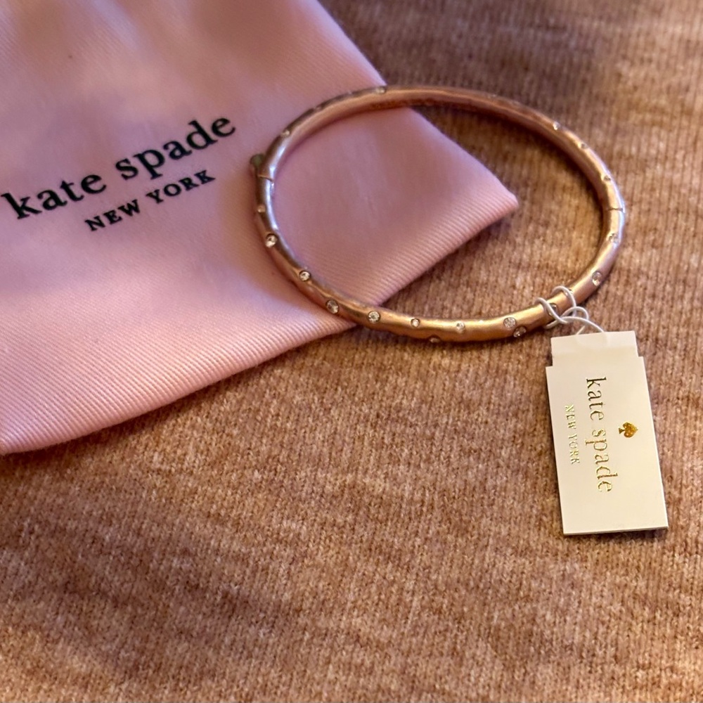 Kate Spade New York Cubic Zirconia Bangle Bracelet- NWT- Rose Gold - Picture 2 of 8